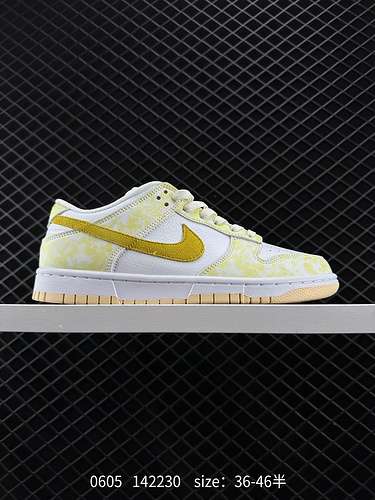 Nike Dunk Low OG sneakers casual basse bianche e gialle codice articolo DM9467 sviluppato da file or