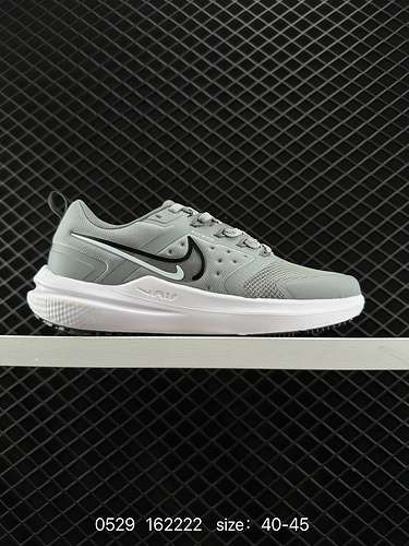 Le scarpe da corsa casual traspiranti Nike NK RUN SWIfT W2X sono semplici e high-tech nel design Uti