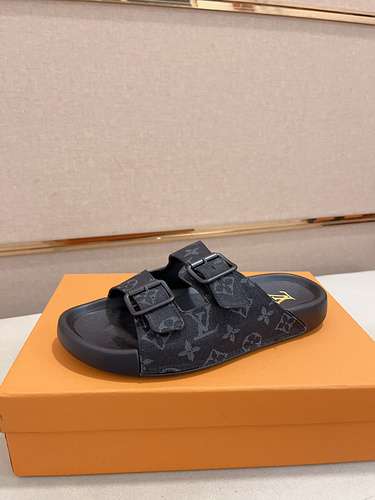 Scarpe uomo LV Codice 0628B00 Taglia 3844