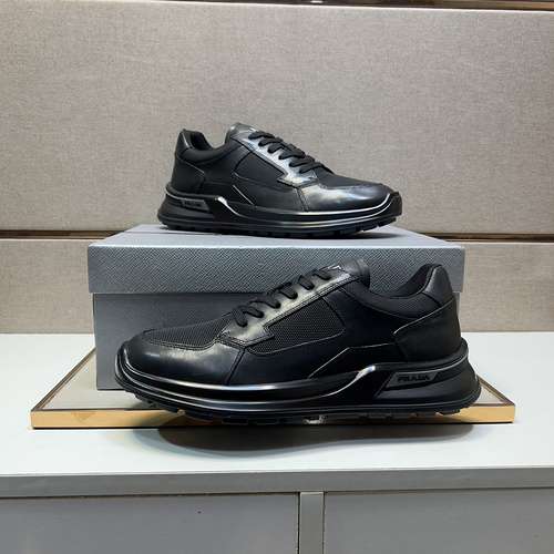 Scarpe Prada uomo Codice 0713C40 Taglia 3844