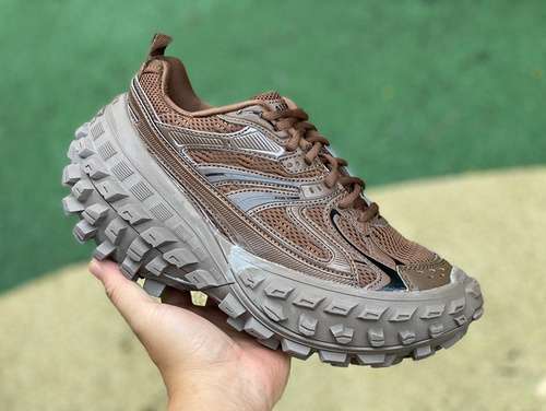 Zapatos con llanta Paris marrón m puro original ⚡️Balenciaga Zapatos con llanta Balenciaga Defender 