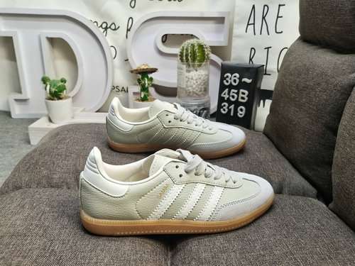 319DAdidas originali Busenitz Vulc adidas Quasi 70 anni di classici originali realizzati in pelle sc