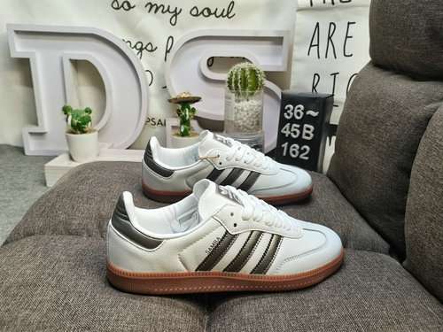 162DAdidas originali Busenitz Vulc adidas Quasi 70 anni di classici Originali realizzati in pelle sc