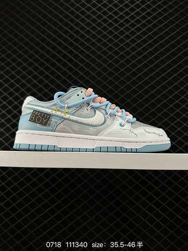 2 Nike Dunk Low CNY Cass fatto a mano coniglio grigio blu e bianco cinturino SB destrutturato sneake