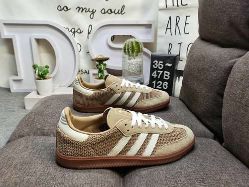 126DAdidas originali Busenitz Vulc adidas Quasi 70 anni di classici originali realizzati in pelle sc