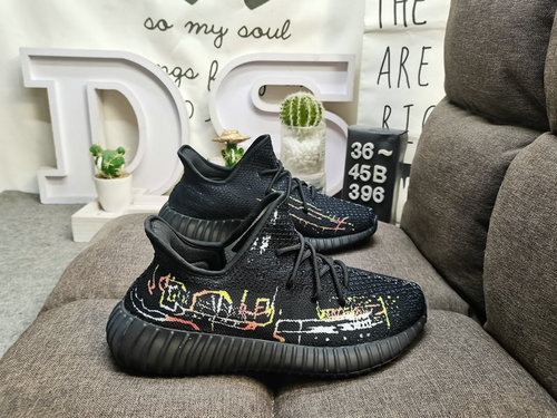 Serie davvero esplosiva a livello aziendale 396D Adidas Yeezy 350 Boost V2 esposta per la prima volt