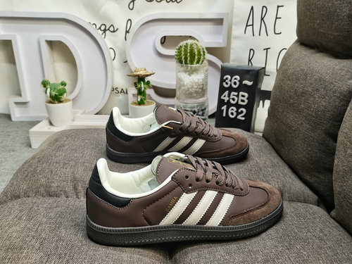 162DAdidas originali Busenitz Vulc adidas Quasi 70 anni di classici Originali realizzati in pelle sc