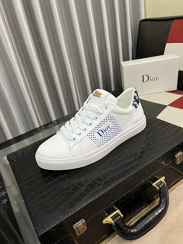 Scarpe Dior uomo Codice 0810B30 Taglia 3844