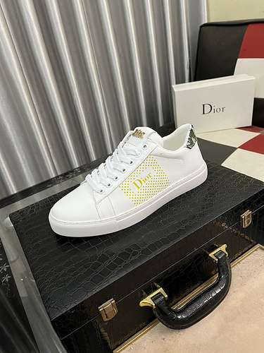 Scarpe Dior uomo Codice 0810B30 Taglia 3844