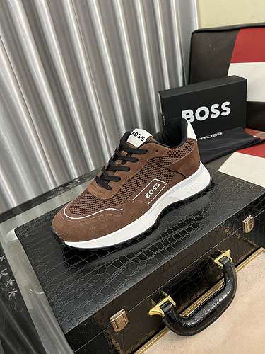 Scarpe uomo Boss Codice 0810B50 Taglia 3844