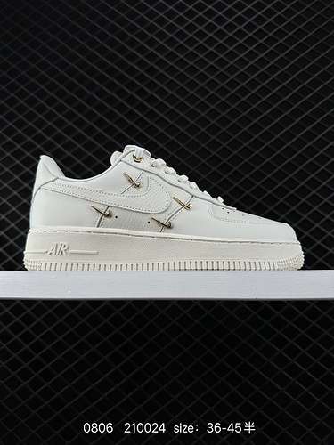 2 Nike Air Force 7 quattro piccoli ganci dorati Air Force 1 sneakers sportive casual versatili basse