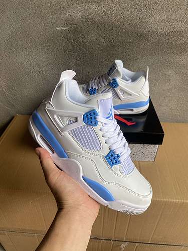 Air Jordan 4 taglia 3647