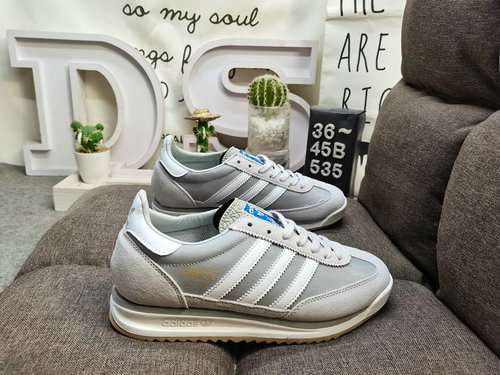 La serie di scarpe sportive retrò Adidas 535D è popolare in tutto il mondo Cavalcando quest'onda, il