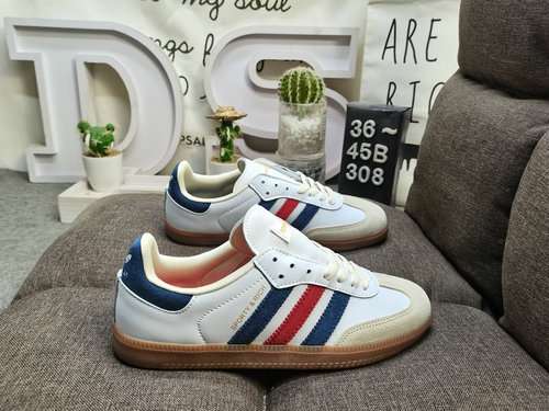 308DAdidas Originals Busenitz Vulc adidas classic Originals di quasi 70 anni fa sono realizzati in v