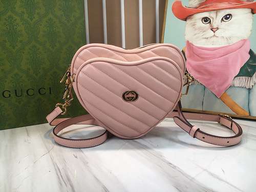 GUCCI borsa a forma di cuore Borsa da donna Gucci Borsa a tracolla Gucci importata pelle bovina orig