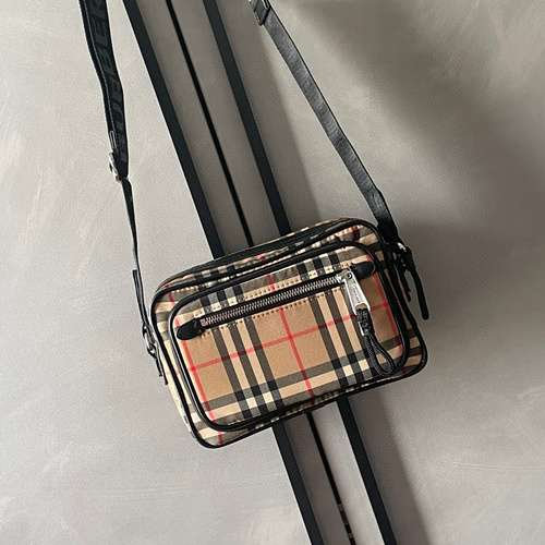 Borsa fotografica Burberry Borsa da uomo Burberry Borsa a tracolla Burberry importata top di gamma p