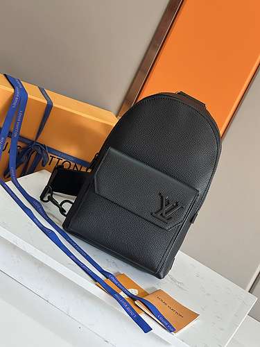 Borsa a tracolla LOUIS VUITTON Borsa da uomo LV Borsa a tracolla LV Louis Vuitton adotta pelle origi