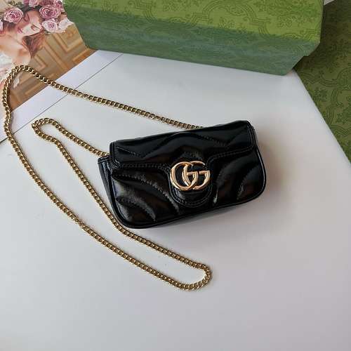 Borsa a catena GUCCI Borsa da donna Gucci Borsa a tracolla Gucci importata pelle bovina originale di