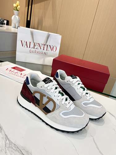 Valentino Scarpa uomo e donna codice 0803C80 Taglia 3546