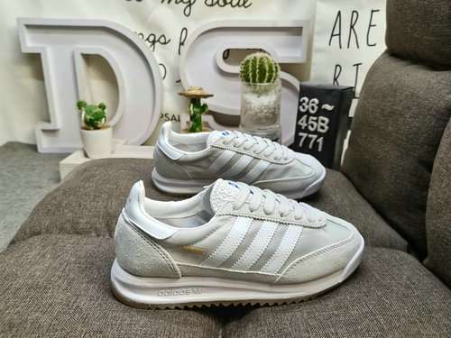 La serie di scarpe sportive retrò 771Adidas è popolare in tutto il mondo Cavalcando quest'onda, il m