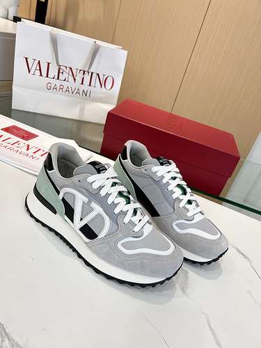 Valentino Scarpa uomo e donna codice 0803C80 Taglia 3546