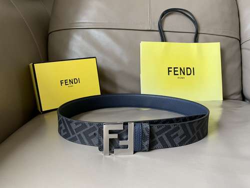 FENDI Cintura all'ingrosso Fendi Cintura da uomo all'ingrosso Originale in vera pelle Materiale disp