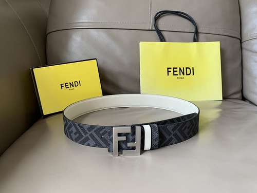 FENDI Cintura all'ingrosso Fendi Cintura da uomo all'ingrosso Originale in vera pelle Materiale disp