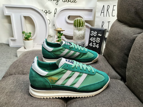 La serie di scarpe sportive retrò Adidas 434D è popolare in tutto il mondo Cavalcando quest'onda, il