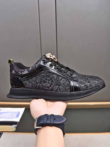 Scarpa da uomo Versace codice 9B3 taglia 38444 personalizzata