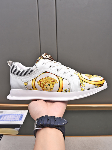 Scarpa da uomo Versace codice 9B3 taglia 38444 personalizzata