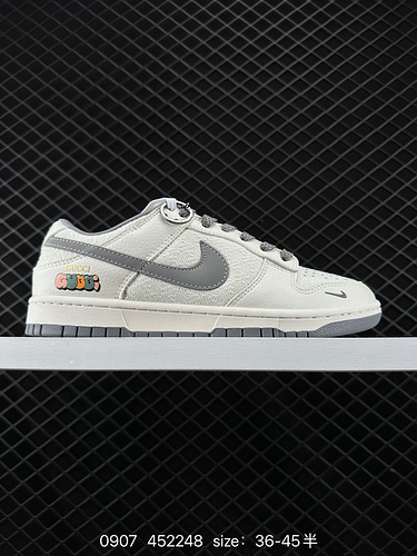 24 SB Dunk Low Gucci collaborazione riso bianco grigio scuro gancio anniversario highend scarpe da t