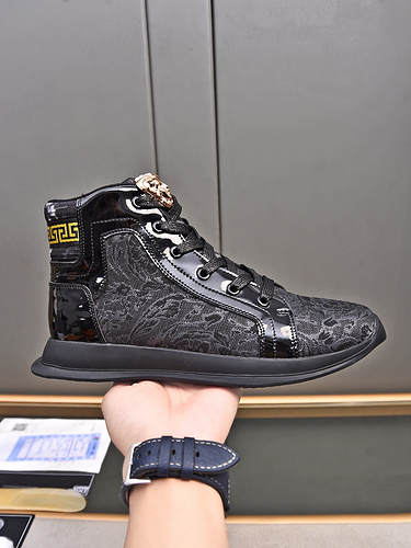 Scarpa da uomo Versace codice 9B4 taglia 38444 personalizzata