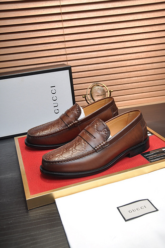 Codice scarpa uomo Gucci 76C2 Taglia38444 personalizzabile