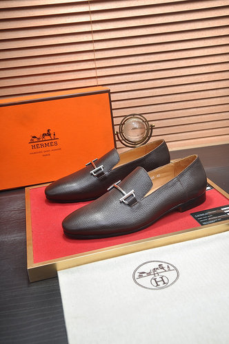 Le scarpe da uomo Hermes codice 2C2 Taglia38444 possono essere personalizzate