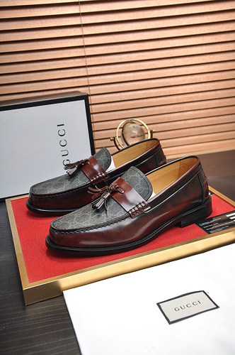 Codice scarpa uomo Gucci 76C2 Taglia38444 personalizzabile