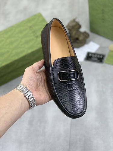 Scarpa uomo Gucci codice 84B3 Taglia384437 4 personalizzata