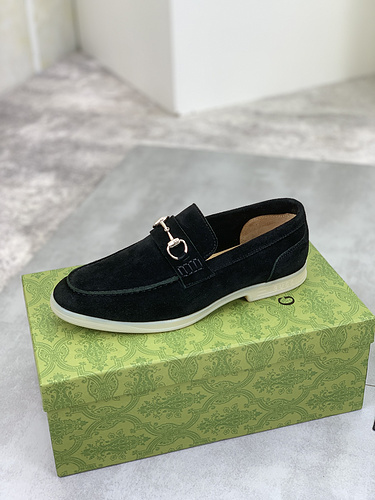 Scarpe da uomo Gucci Codice 7B9 Taglia3844 4 4 Personalizzate