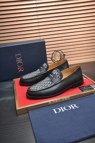 Codice scarpa da uomo Dior 62C misura 3844 personalizzata