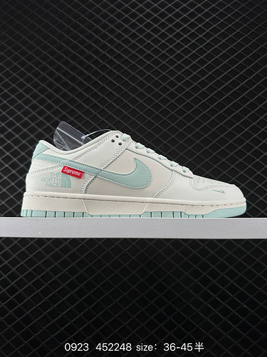 2C40G livello aziendale popolare a rilascio limitato all'estero Nike SB Dunk Low North Supreme co-br