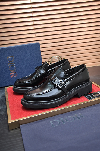 Scarpa da uomo Dior codice 68C8 misura3944384 personalizzata