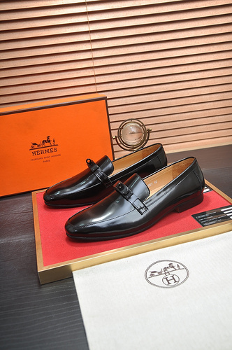 Le scarpe da uomo Hermes codice 2C2 Taglia38444 possono essere personalizzate