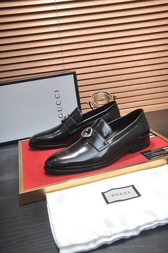 Scarpe uomo Gucci codice 88B9 Taglia3844 4 4 personalizzata