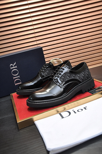 Scarpa da uomo Dior codice 68C8 misura3944384 personalizzata