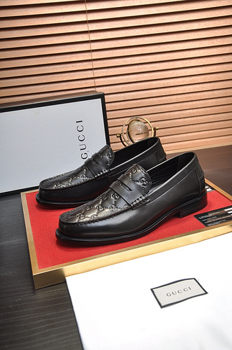 Codice scarpa uomo Gucci 76C2 Taglia38444 personalizzabile