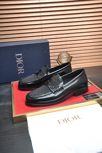 Scarpa uomo Dior codice 76C2 Taglia3844