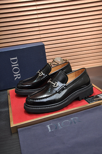 Scarpa da uomo Dior codice 68D misura3944384 personalizzata