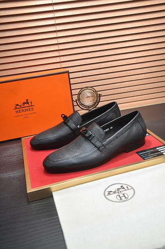 Le scarpe da uomo Hermes codice 2C2 Taglia38444 possono essere personalizzate