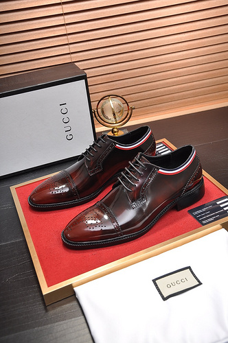 Scarpe da uomo Gucci Codice 68B6 Taglia38444 Personalizzata Non rimborsabile