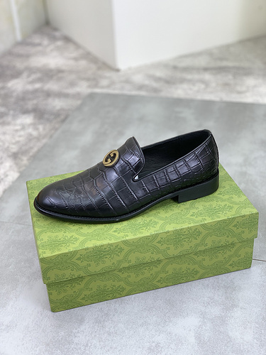 Scarpa uomo Gucci codice 626B4 Taglia394 3846 personalizzata