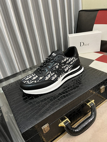 Scarpa uomo Dior codice 93B4 Taglia3844